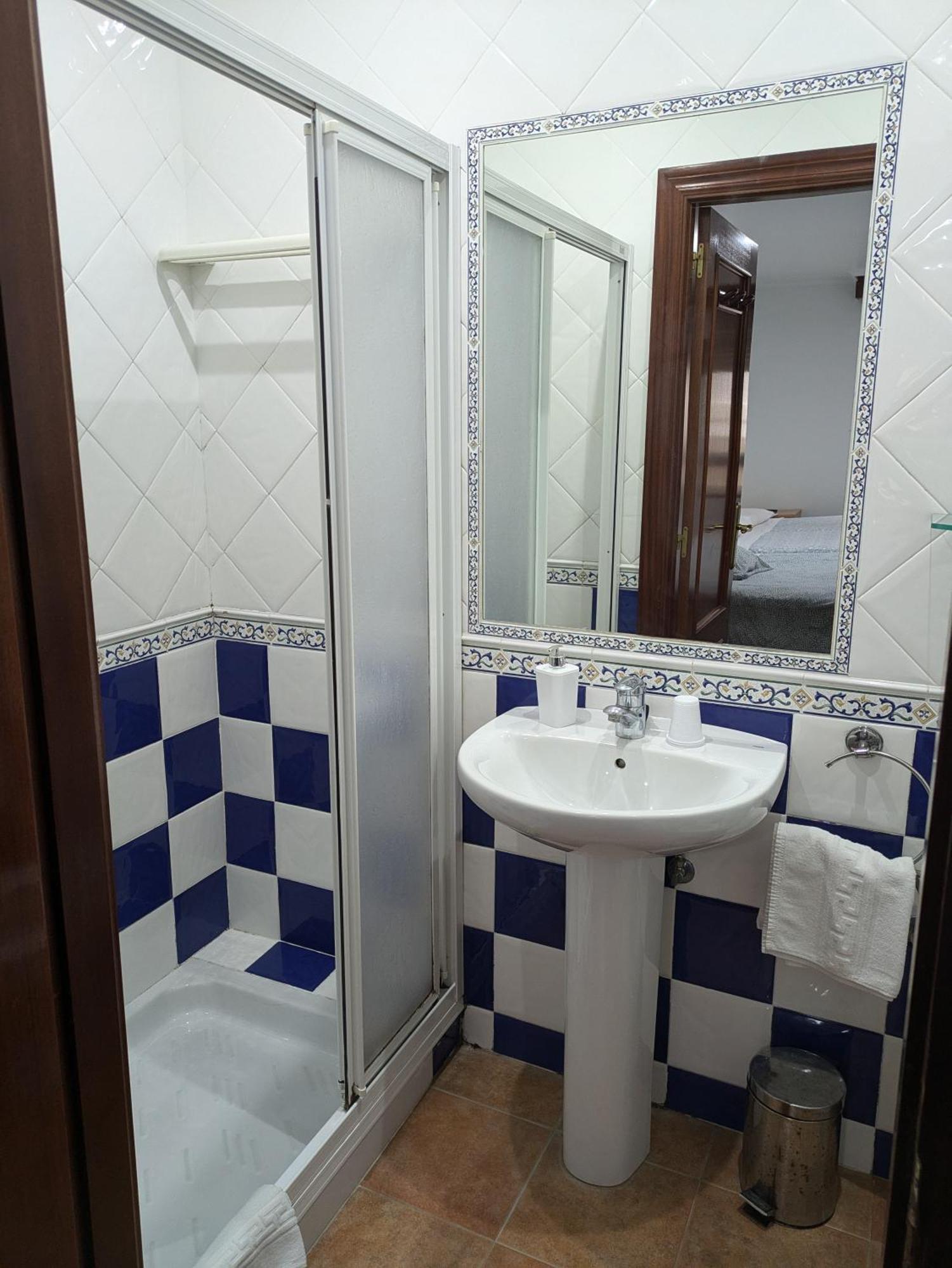 Akelarre Ostatua Hotel Guernica y Luno Ngoại thất bức ảnh