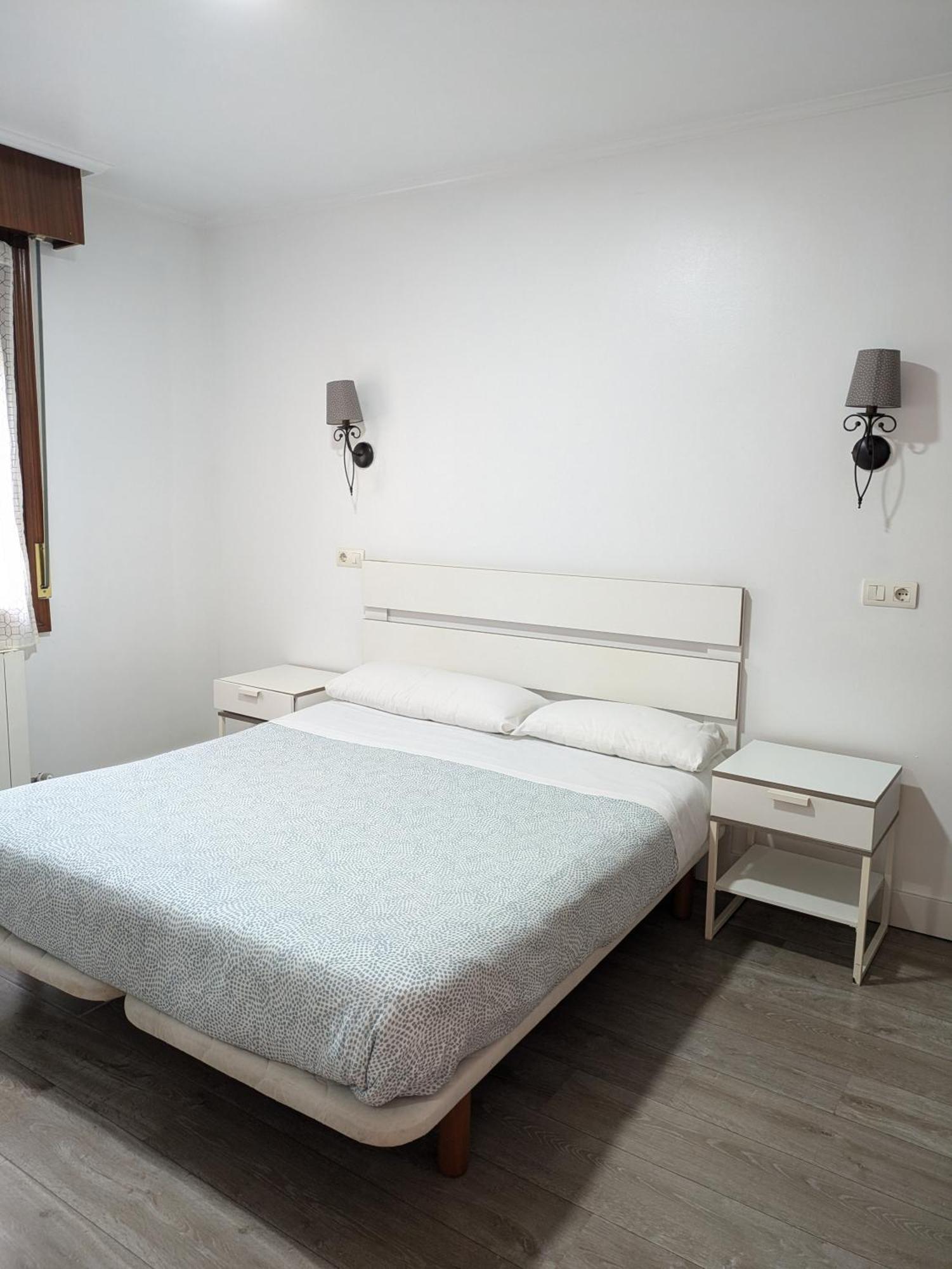 Akelarre Ostatua Hotel Guernica y Luno Ngoại thất bức ảnh